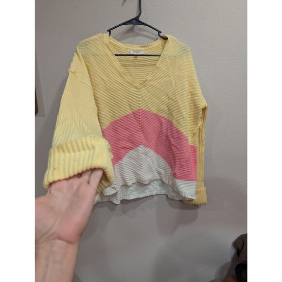Bright & cheery yellow pink & white juniors sweater by No Comment size Med - Picture 5 of 11